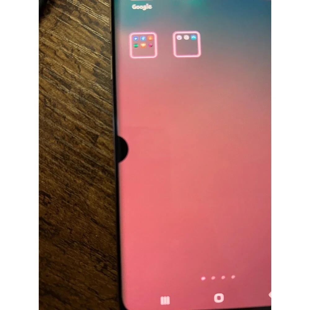 Samsung galaxy s10 with black screen imperfection